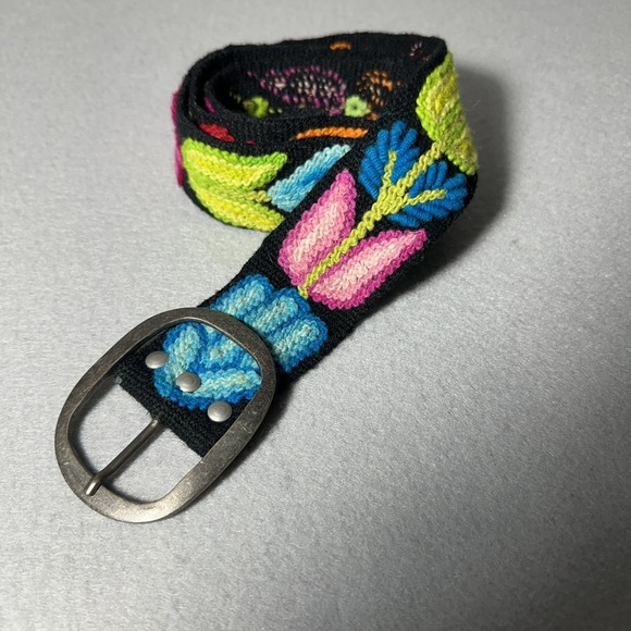 The Unbranded Brand Accessories - Colorful Embroidered Floral Wool Belt Bohemian Artsy Women's Made In Peru